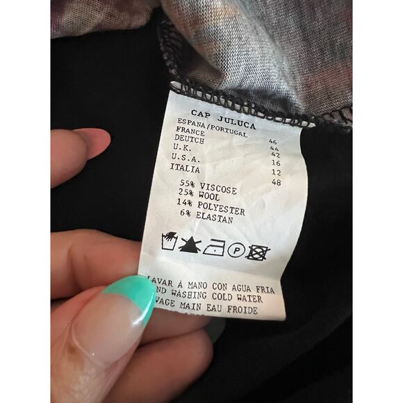 Cap Juluca A New Story Aldo Martins Knit Top Funky Artsy Abstract Size 12 JL - Picture 8 of 9